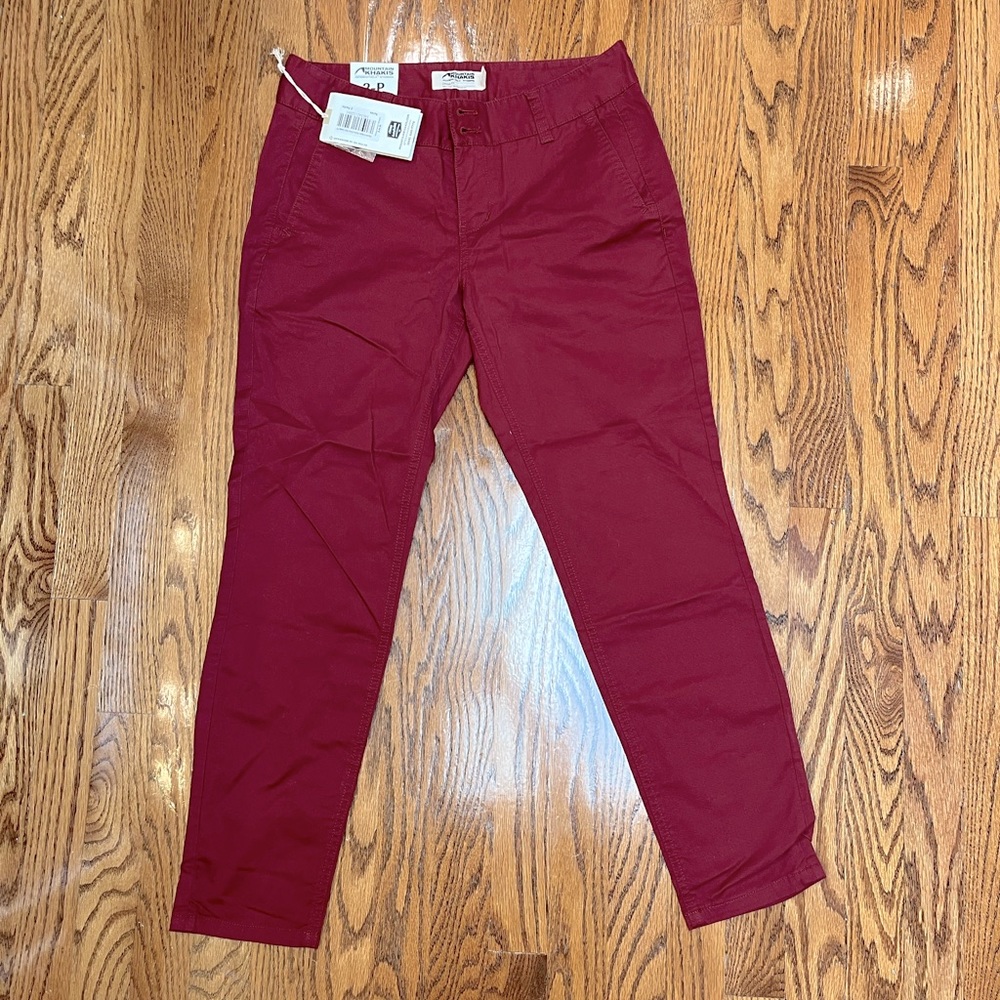 Mountain Khaki Cropped Jeans Size 2P